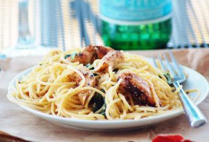 Sun-dried Tomato Pesto Chicken Pasta & A Bella Sun Luci's Giveaway