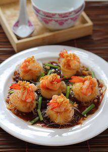 Steamed Prawns With Tofu And Glass Noodles