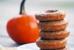 Pumpkin Spice Donuts