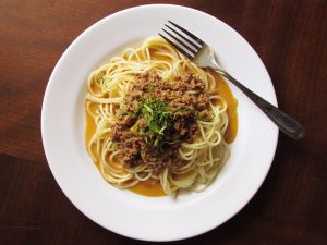 Spaghetti With Thai Red Curry Meat Sauce