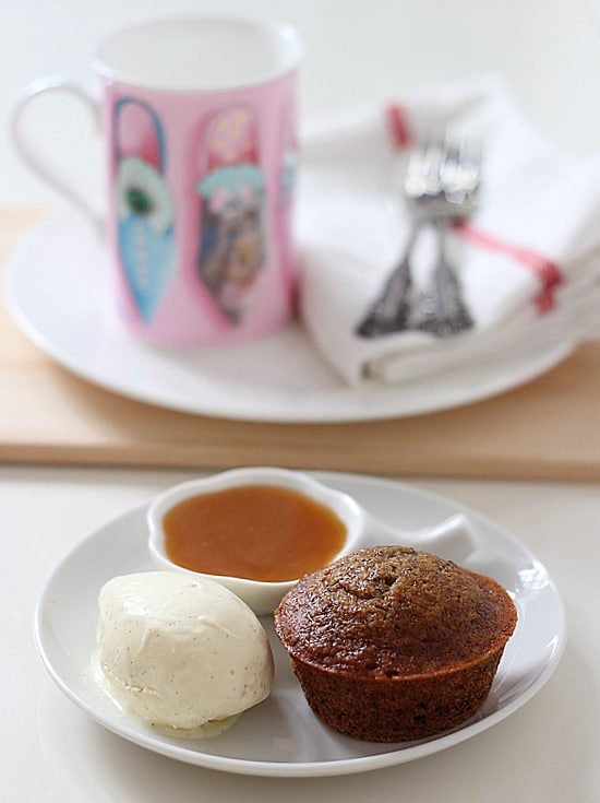 Sticky Date Pudding w Tips