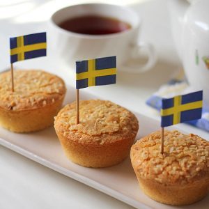 Swedish Visiting Cake (And Childhood Memories)